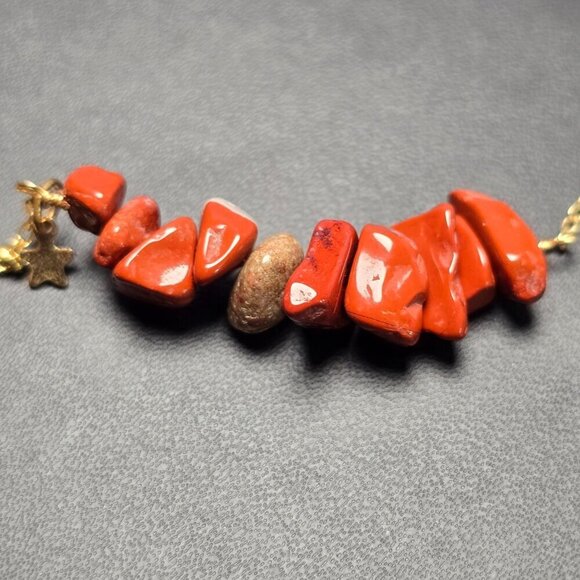 2/$15 January Red Stone Chip Necklace With Star Charm (NWOT) - Picture 2 of 5